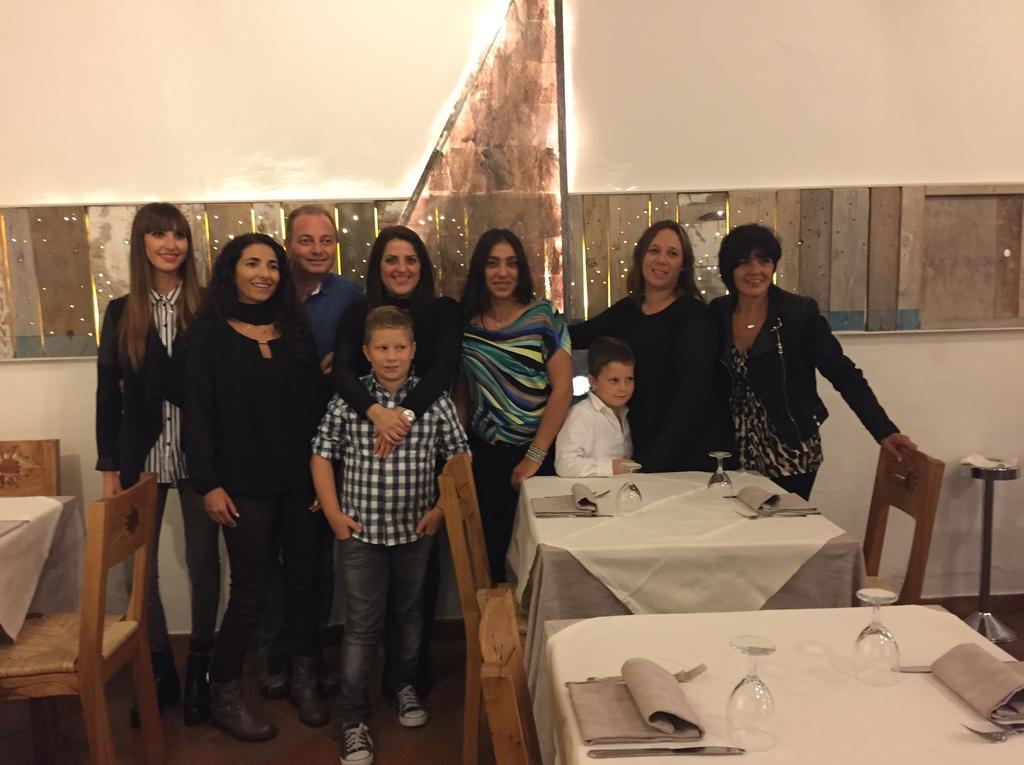 באיה סרדיניה Hotel Olimpia מראה חיצוני תמונה