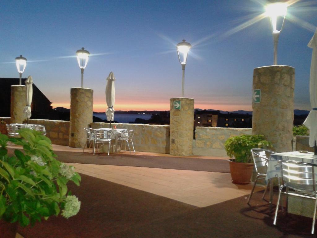 באיה סרדיניה Hotel Olimpia מראה חיצוני תמונה